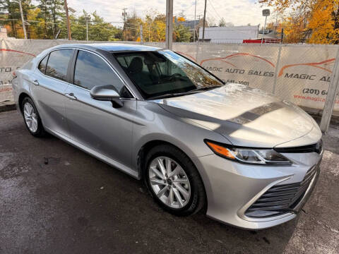2023 Toyota Camry LE