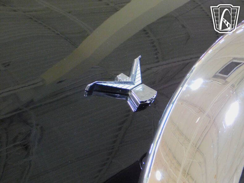 1956 Ford Thunderbird