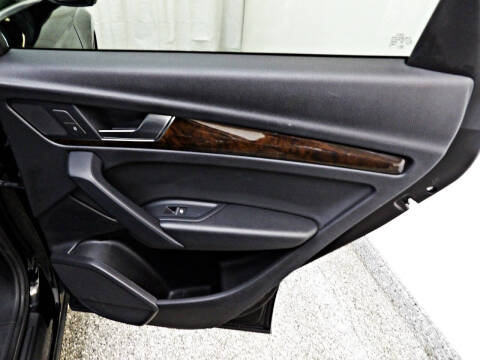 2019 Audi Q5 quattro Premium 45 TFSI