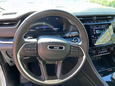 2024 Jeep Grand Cherokee L Altitude