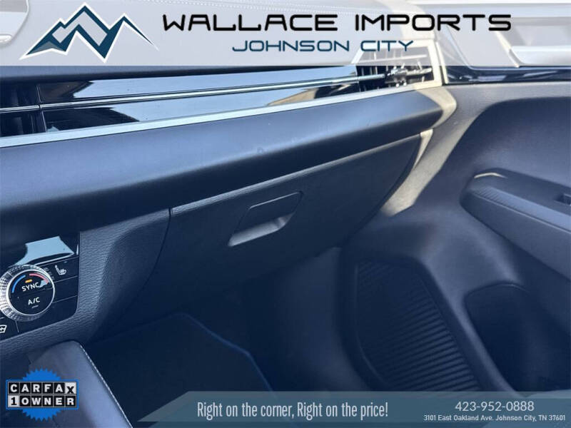 2023 Mitsubishi Outlander PHEV SE