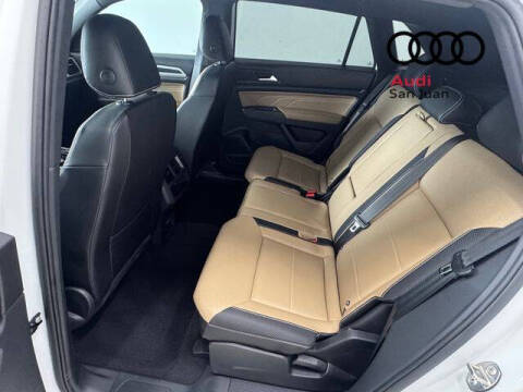 2022 Volkswagen Atlas Cross Sport V6 SEL R-Line 4Motion