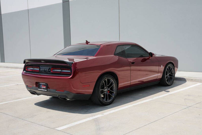 2020 Dodge Challenger