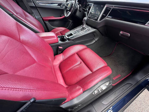 2018 Porsche Macan