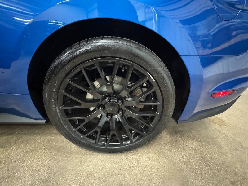 2020 Ford Mustang EcoBoost