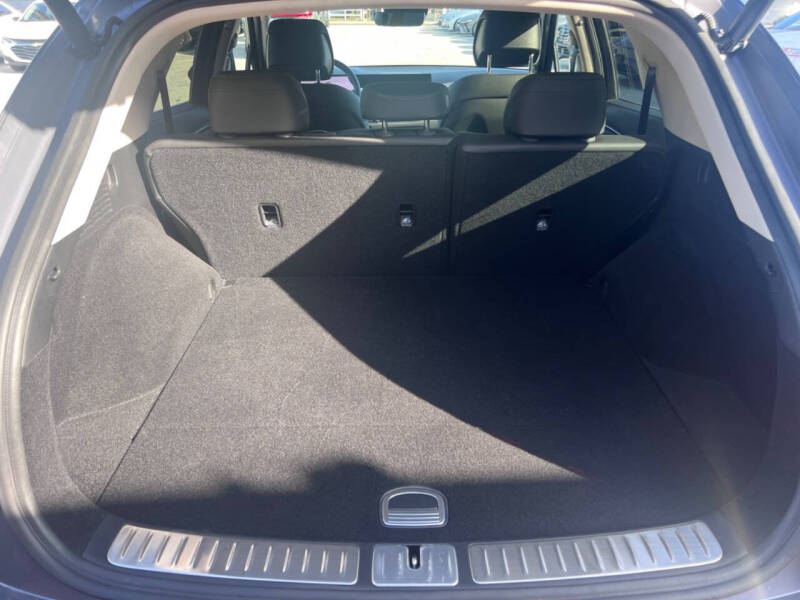 2026 Genesis GV70 2.5T Standard