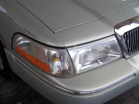 2004 Mercury Grand Marquis GS