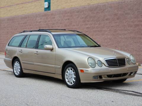 2000 Mercedes-Benz E-Class for sale at NeoClassics - JFM NEOCLASSICS in Willoughby OH