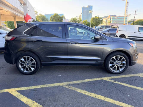 2017 Ford Edge Titanium