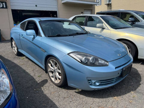 2007 Hyundai Tiburon for sale at Dennis Public Garage in Newark NJ