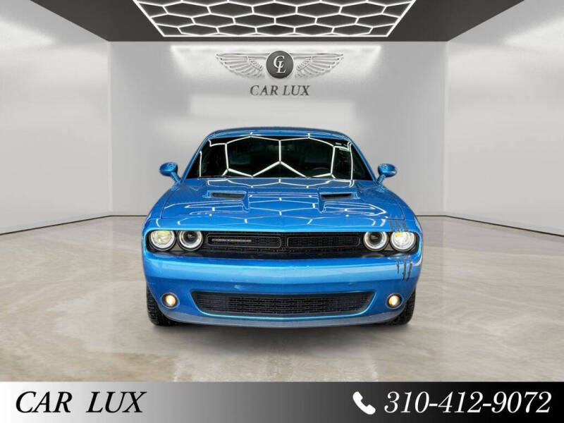 2016 Dodge Challenger SXT