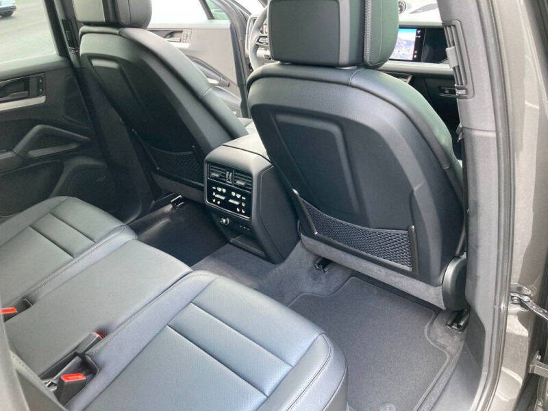 2025 Porsche Cayenne E-Hybrid