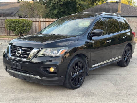 2017 Nissan Pathfinder Platinum