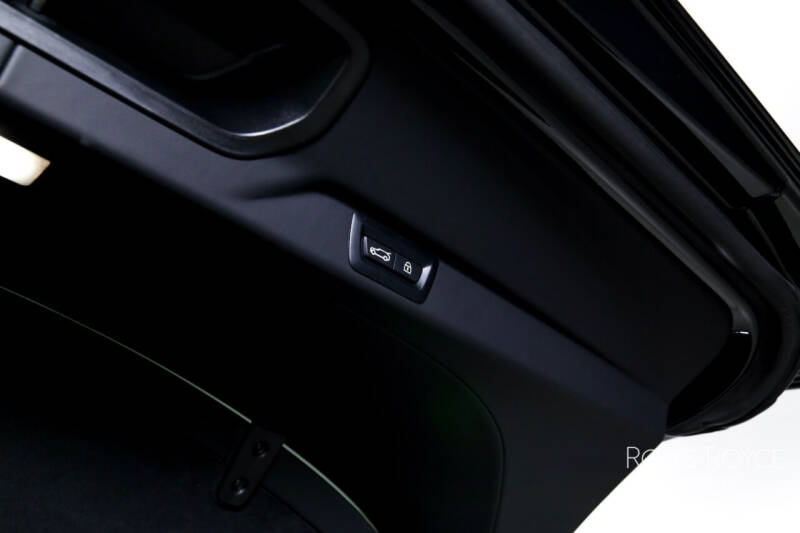 2024 Rolls-Royce Black Badge Cullinan