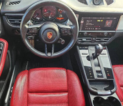 2023 Porsche Macan S