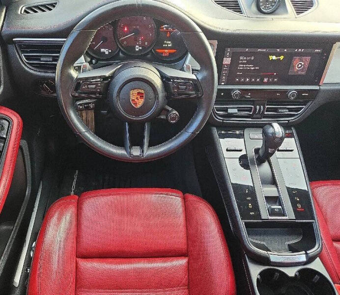 2023 Porsche Macan S