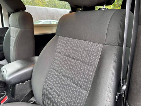 2012 Jeep Wrangler Sahara