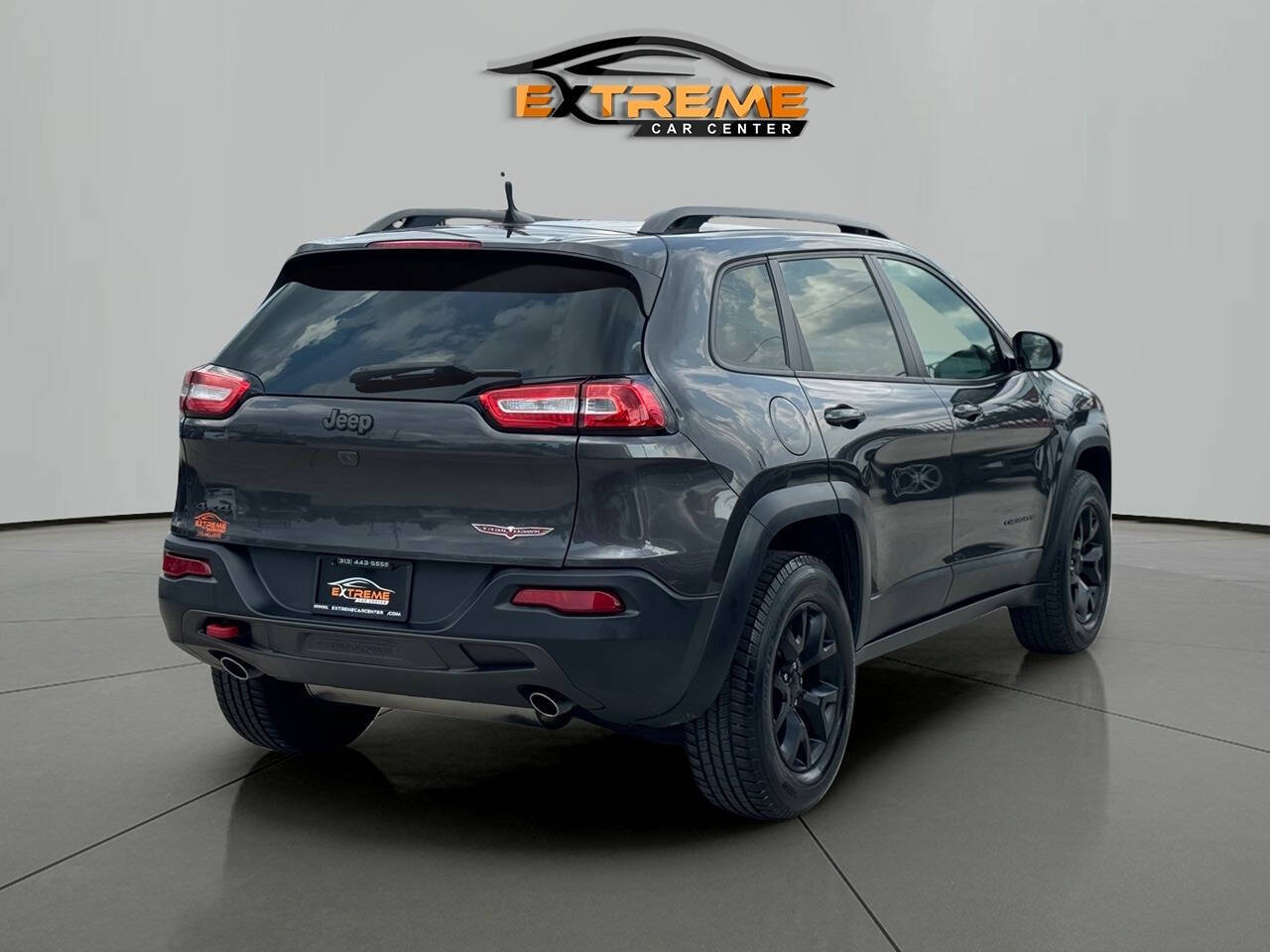 2017 Jeep Cherokee for sale at Extreme Car Center in Detroit, MI