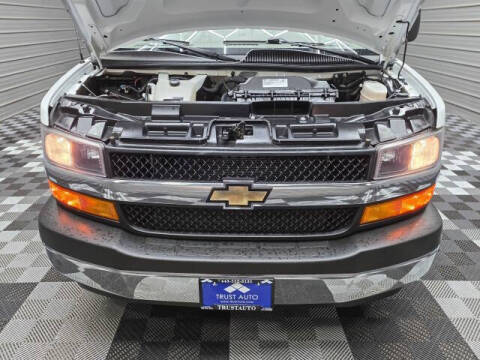 2021 Chevrolet Express 2500