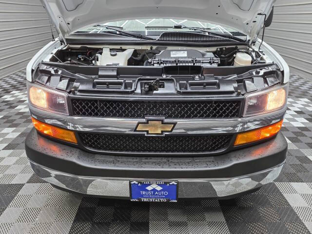 2021 Chevrolet Express 2500