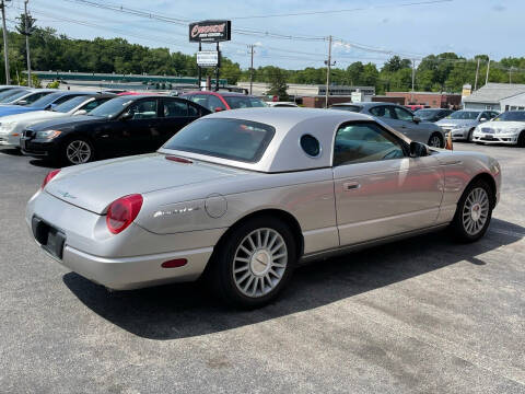 2005 Ford Thunderbird Deluxe
