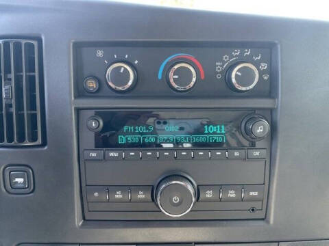 2025 GMC Savana 2500