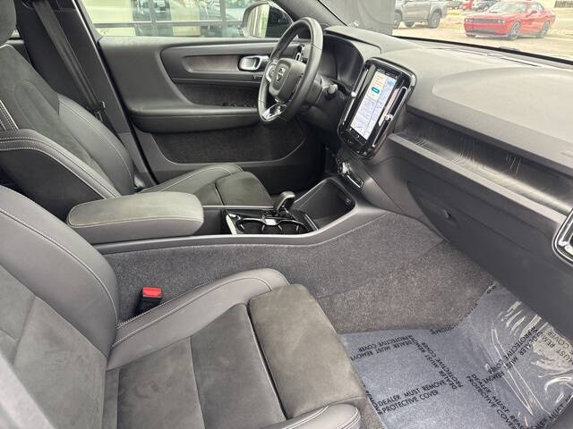 2024 Volvo C40 Recharge Twin Plus