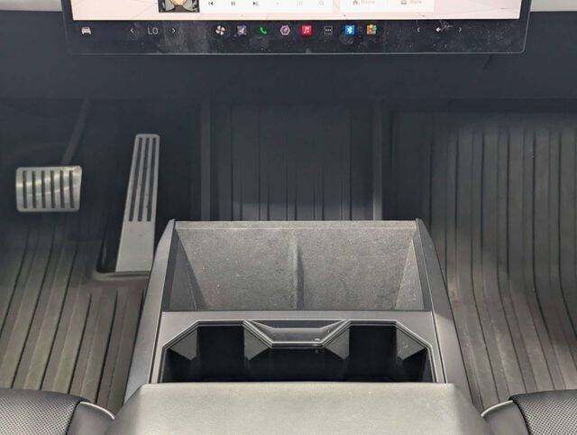 2024 Tesla Cybertruck