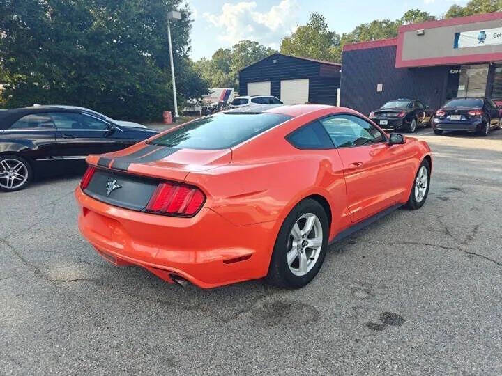 2016 Ford Mustang V6