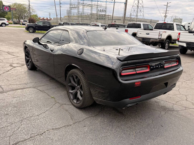 2017 Dodge Challenger R/T