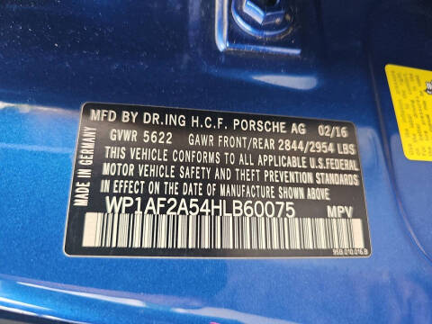 2017 Porsche Macan Turbo
