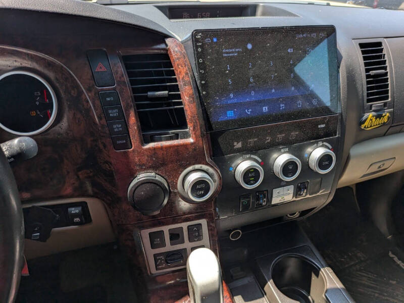 2008 Toyota Sequoia Platinum