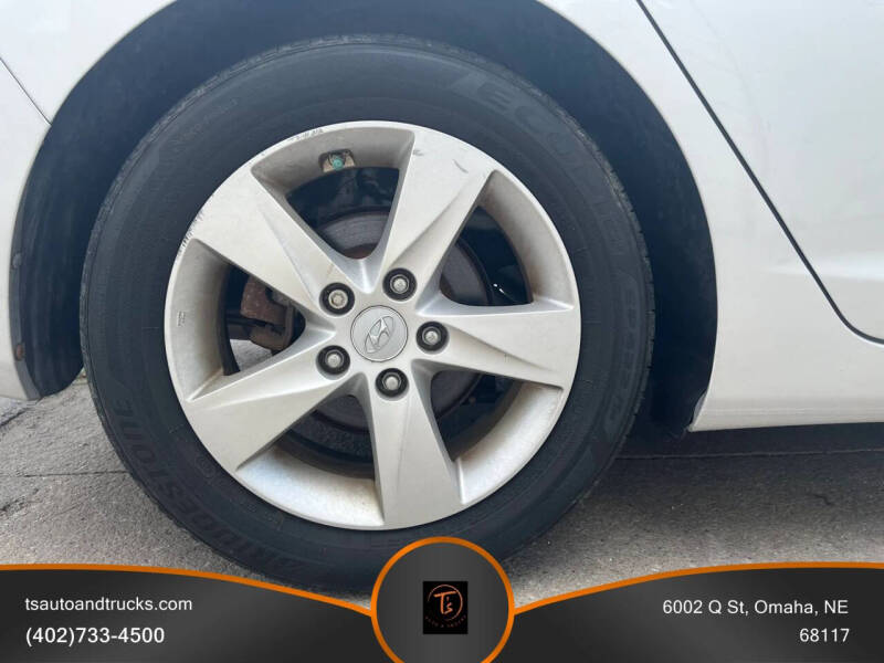 2011 Hyundai Elantra
