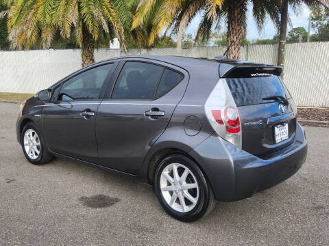 2014 Toyota Prius c Three