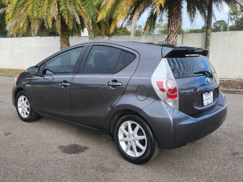 2014 Toyota Prius c Three