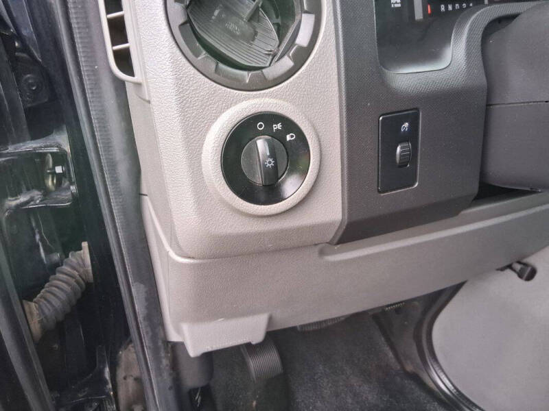 2014 Ford E-Series E-150