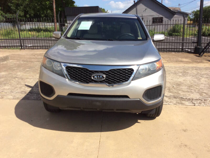 2013 Kia Sorento LX