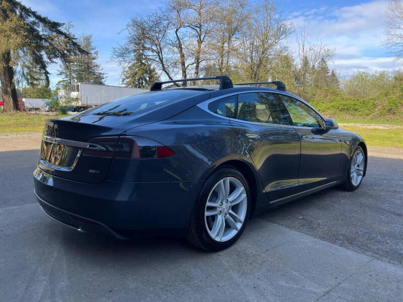 2015 Tesla Model S