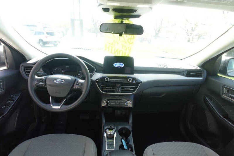 2022 Ford Escape SE