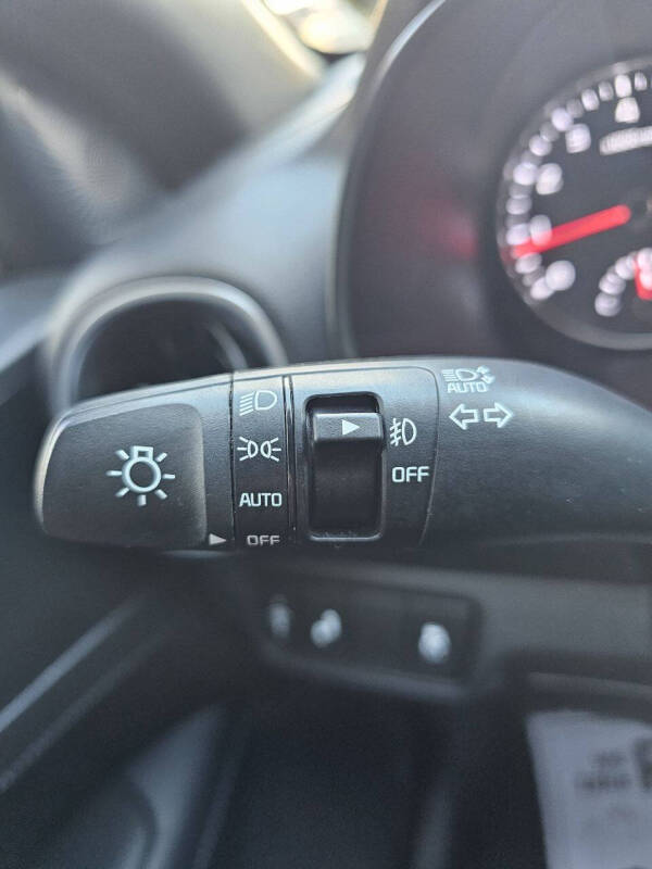 2022 Kia Forte GT Line