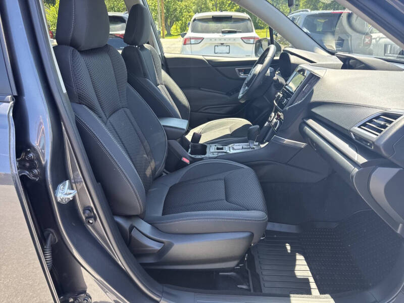 2024 Subaru Forester Premium