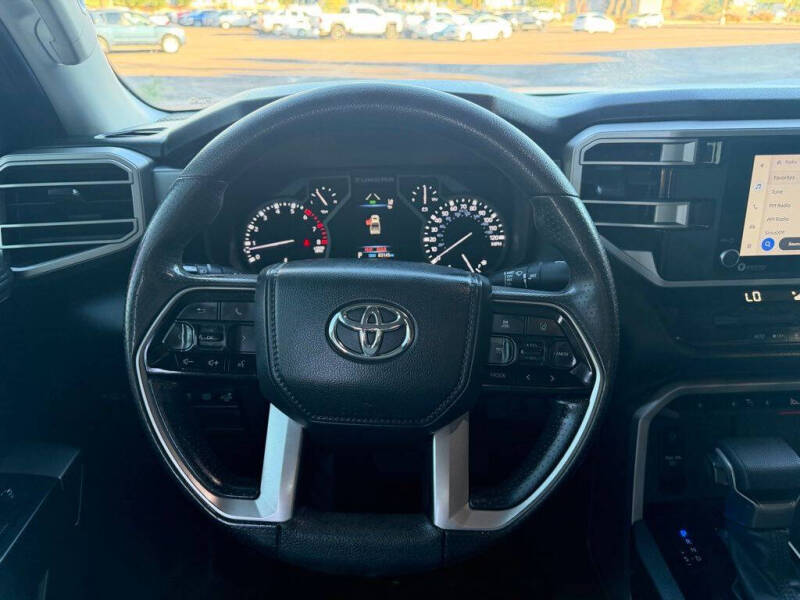 2022 Toyota Tundra SR5