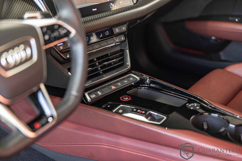 2022 Audi RS e-tron GT quattro