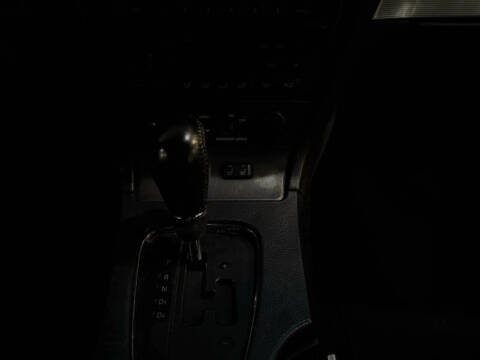 2004 Ford Thunderbird Deluxe