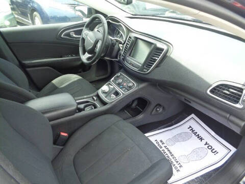 2015 Chrysler 200 Limited