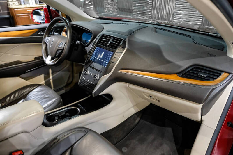 2017 Lincoln MKC Select