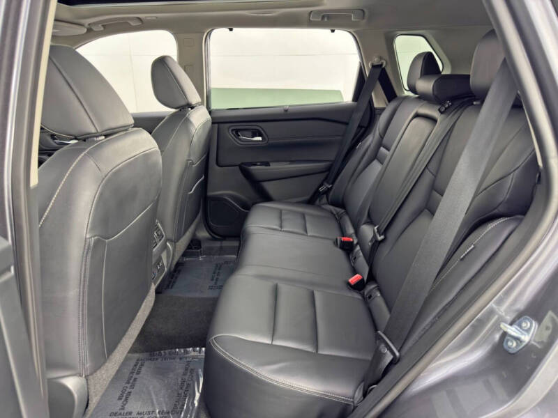 2024 Nissan Rogue SL