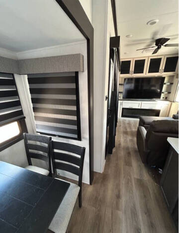 2025 Forest River Sabre 33RLP