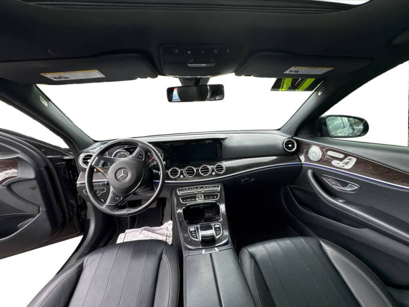 2017 Mercedes-Benz E-Class E 300 4MATIC