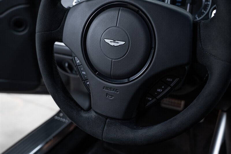 2010 Aston Martin DBS